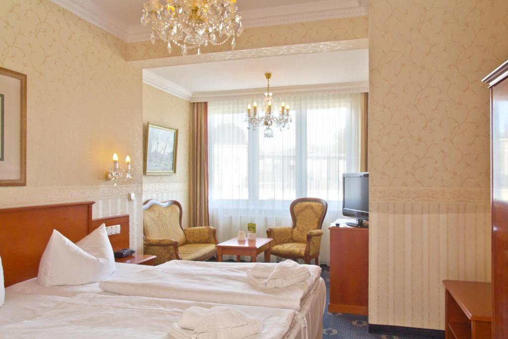Double Room,463077102:JPEG
